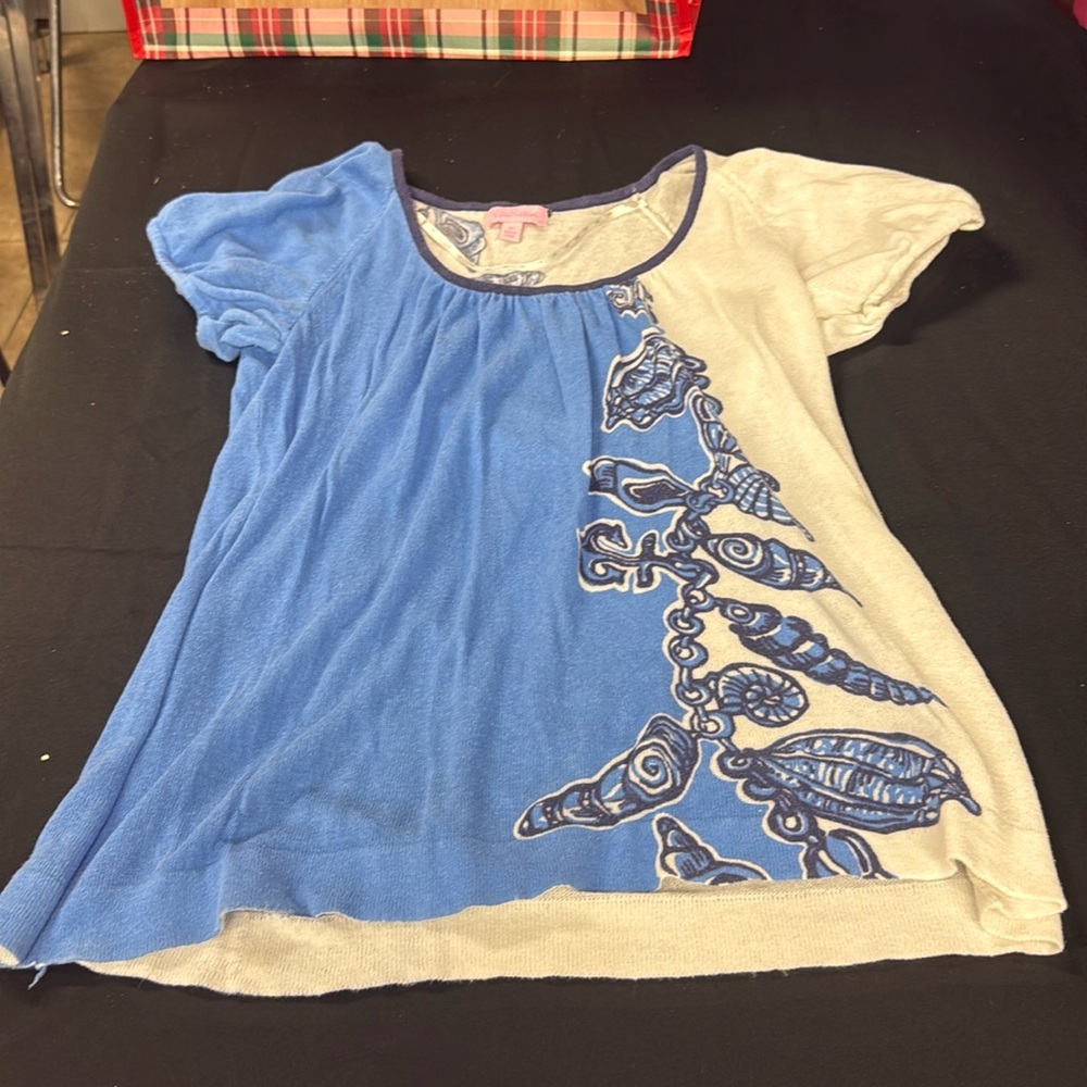 Lilly pulitzer top women’s